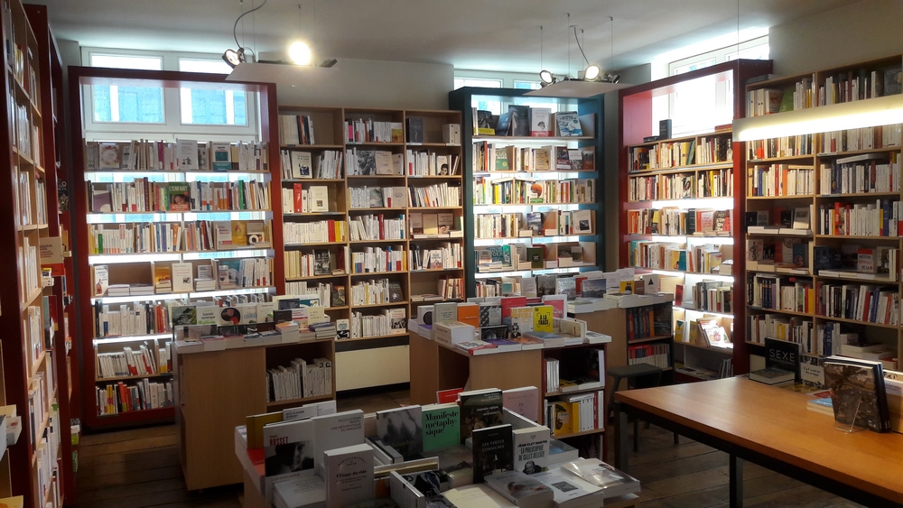 librairie 0520052